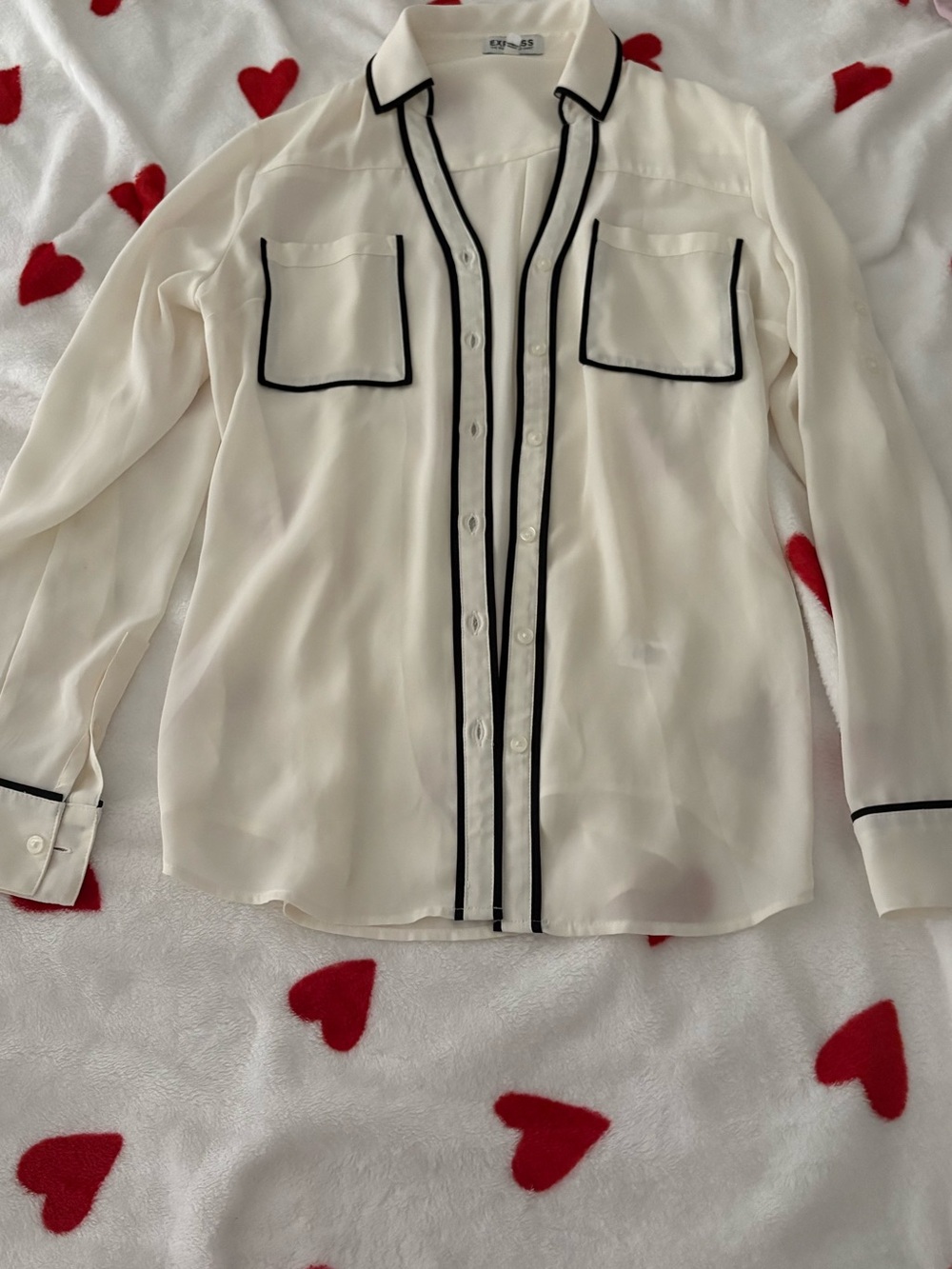 Cream Button-Up Shirt with Black Piping